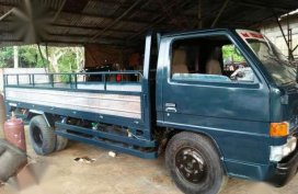 Isuzu elf dropside