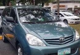 Toyota Innova E MT DSL 2010 Green For Sale 