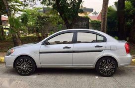 Hyundai Accent 2010 Manual Silver For Sale 