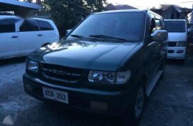 Crosswind xto isuzu 2002 automatic