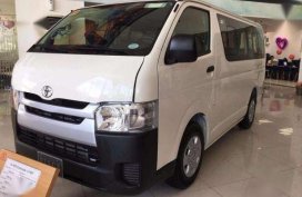 Toyota Hiace 75k Dp Avail More Discount on Trasnferred Approval AM5