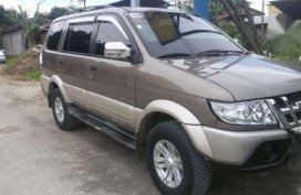 Isuzu Crosswind XUV 2011 MT Brown For Sale 