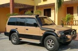 Mitsubishi Pajero Gen 2 4x4 AT Brown For Sale 
