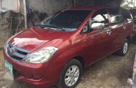 Toyota innova J