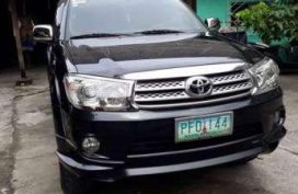 Toyota Fortuner 2010 G Variant