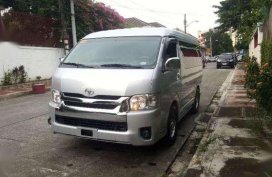 2016 Toyota Hiace Grandia Automatic Diesel - 16