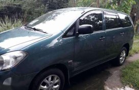 Fresh Toyota Innova 2010 AT Green For Sale 