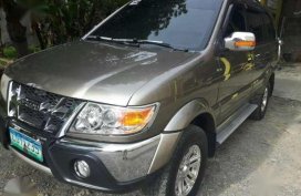 isuzu sportivo 2010