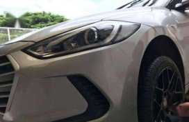 2017 Hyundai Elantra manual