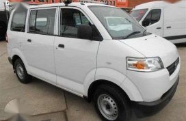 3 Cars Lot 2008 Suzuki Bravo APV 08 Isuzu DMAX IPV 05 Isuzu Crosswind