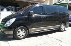 Hyundai Grand Starex Gold