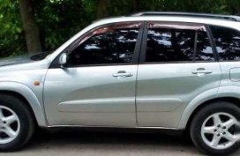 Rav4 J 2003 all wheel drive cheap rush sale in good running condition