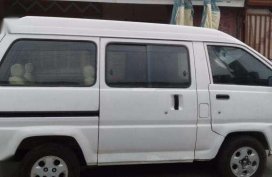 TOYOTA LiteAce 1995 Van MT White For Sale 