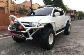 Top Of The Line 2010 Mitsubishi Strada 3.2L GLS V AT