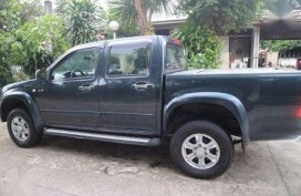 Isuzu D-Max 2010 LS MT Green Pickup For Sale 
