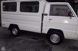 For sale 1998 Mitsubishi L300 FB 4d56