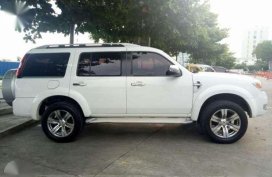 Ford Everest 2012 good as new for sale 