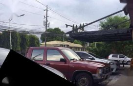 Toyota Hilux Red 1997 good as new for sale 