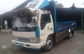 Isuzu Elf 4HE1 15ft MT White Truck For Sale 