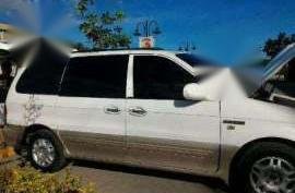 Kia Carnival 2005 model for sale 