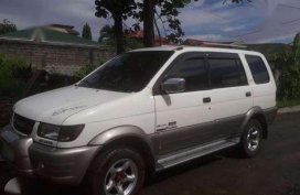 Isuzu Crosswind XUV 2002 MT White For Sale 