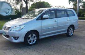 Smooth Shifting 2012 Toyota Innova G AT For Sale