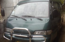 HYUNDAI GRACE SALOON VAN for sale