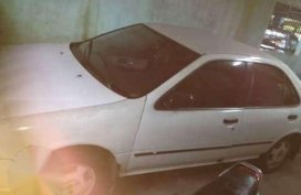 Fresh Nissan Sentra 1996 MT White For Sale 