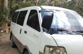 Kia Pregio Van 2.7 2005 MT White For Sale 