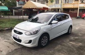 2016 Hyundai Accent Hatchback AT CRDi White For Sale 