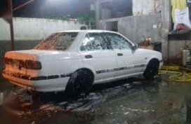 Fresh Nissan Sentra 1993 MT White For Sale 