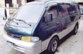 Good as new Van Kia Pregio for sale