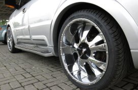 2000      Lincoln   Navigator