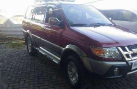 Isuzu Crosswind N XUV 2011 MT Red For Sale 