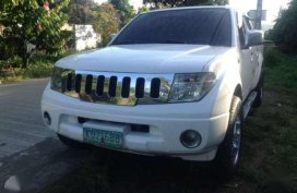 Good Running Condition Nissan Navara 2009 MT For Sale