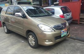 Toyota Innova V 2011 AT FOR SALE