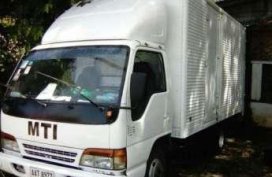 2015 Isuzu Elf good as new for sale 