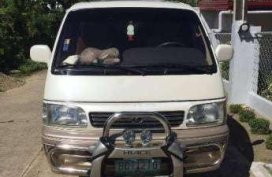 WELL-KEPT TOYOTA HIACE FOR SALE