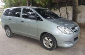 Very Well Maintained Toyota Innova E 2006 MT For Sale