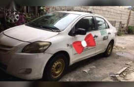 Toyota Vios 1.3 J 2010 MT White Taxi For Sale 