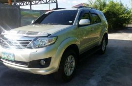 2012 Toyota Fortuner G gas FOR SALE