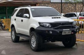Toyota Fortuner 2014 V FOR SALE