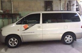 Hyundai Starex RV 2002 WHITE FOR SALE