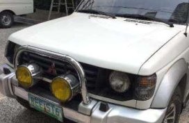 Mitsubishi 2-door White Pajero AT SUV For Sale 