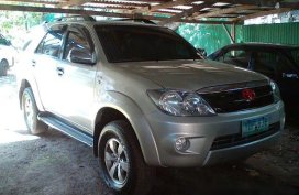Good as new Toyota Fortuner 2006 for sale in Cebu