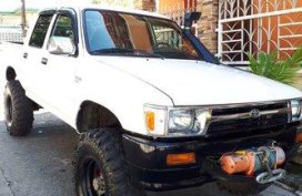 Well-maintained Toyota Hilux 1995 for sale 