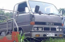 Isuzu Elf truck like new for sale