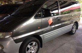 For sale 2000 Hyundai Starex local unit not surplus