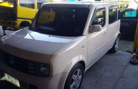 Well kept Nissan Cube 3 for sale