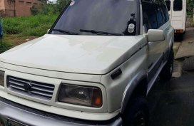 Suzuki Vitara 1996 JLX AT White For Sale 